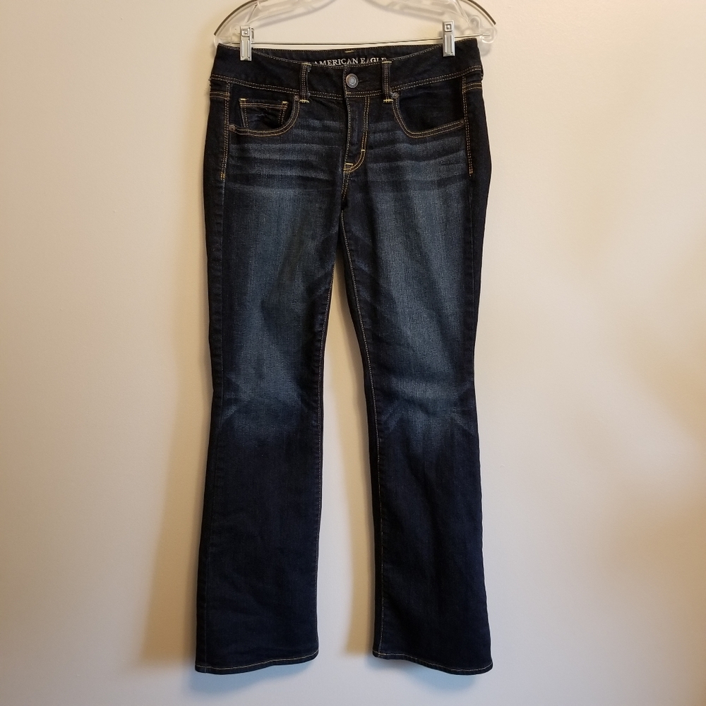 LAST CHANCE SALE! 🏷 American Eagle Kick Bootcut